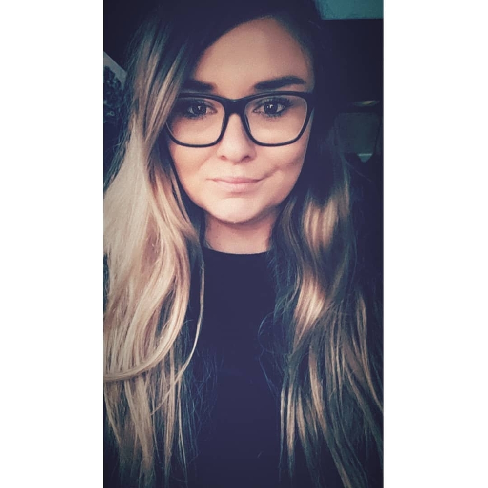 Meet your Posher, Bennett